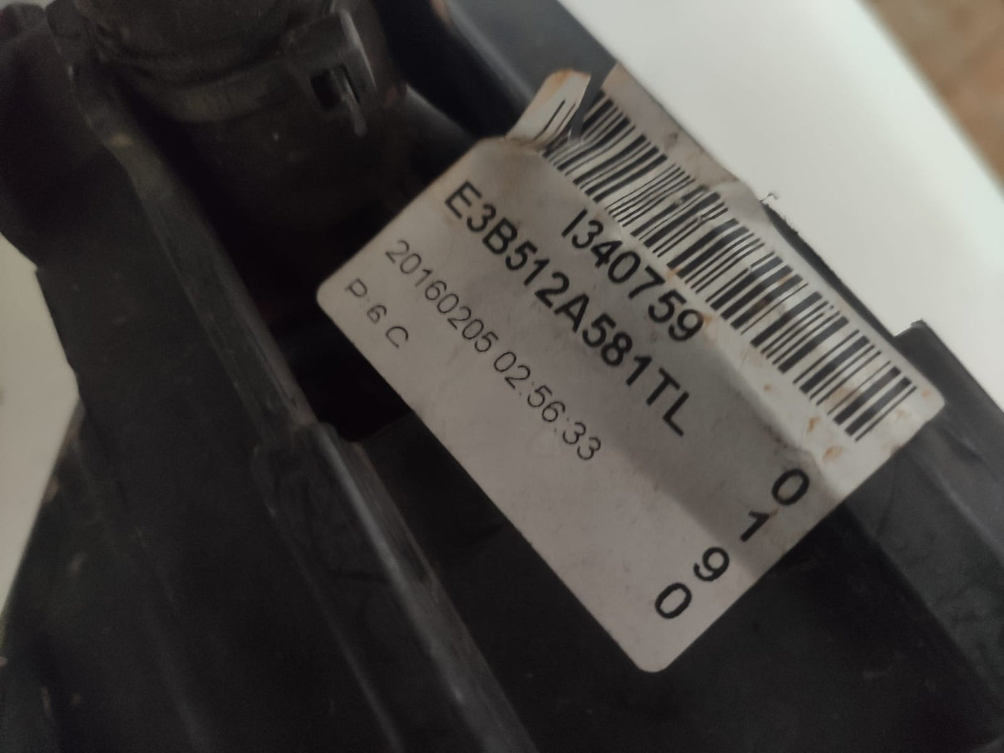 Caixa de Fusiveis Reles For KA 1.0 3c 2014 2018 e3b512a581tl