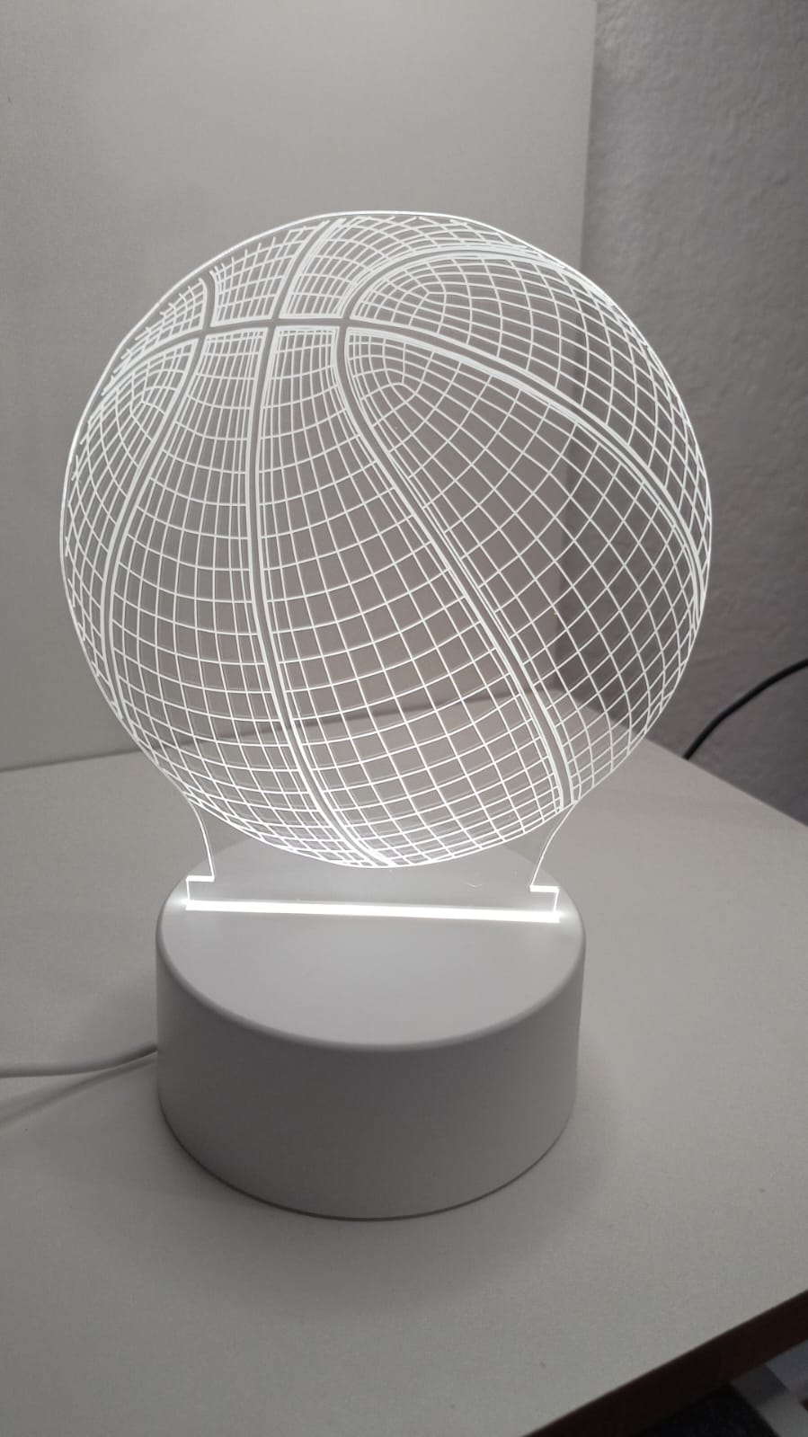 Luminária Abajur Bola de Basquete Led 3d Mesa Quarto Namorado Luz Presente Mãe Pai Filho Avo Namorada Ilusão Optica