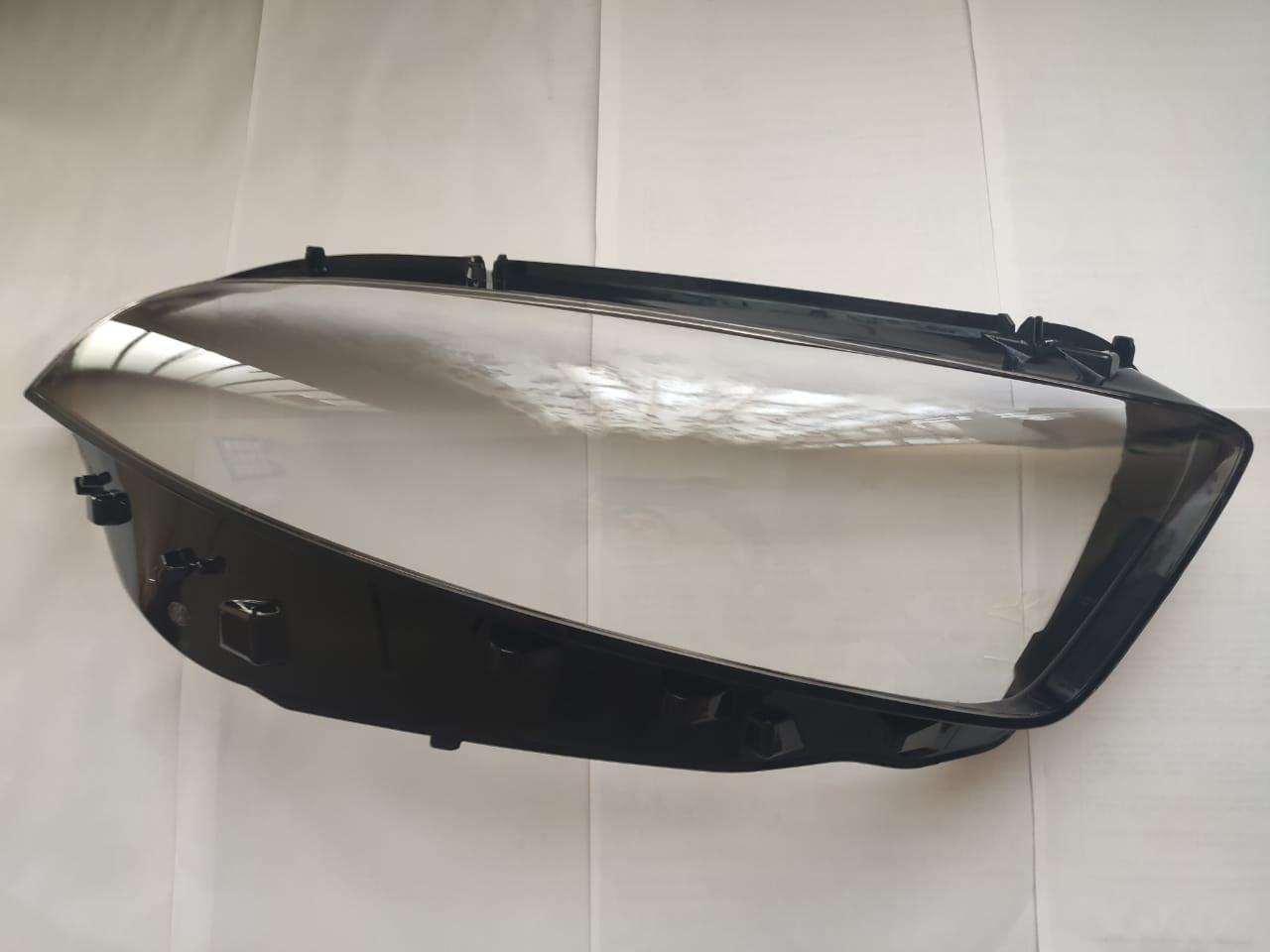 Lente Farol Direita Merced W177 A200 A180 A45 2019 2020 passageiro
