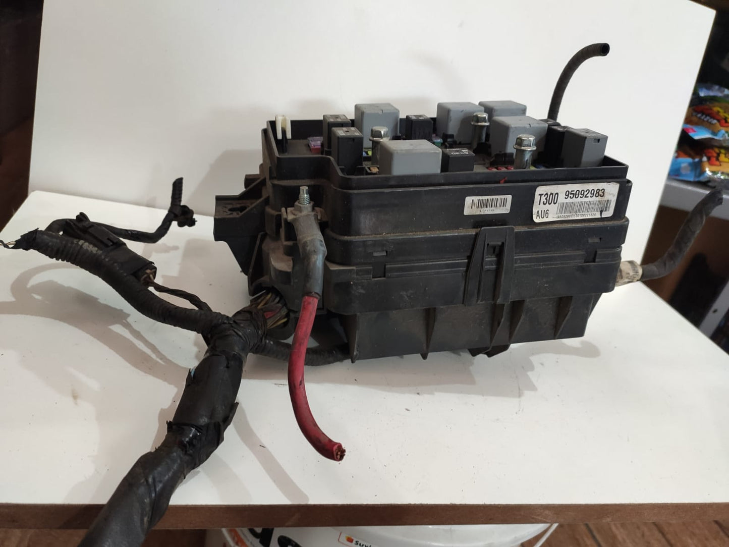 Modulo Caixa de Fusiveis Reles Motor Sonic Cobalt 95092983