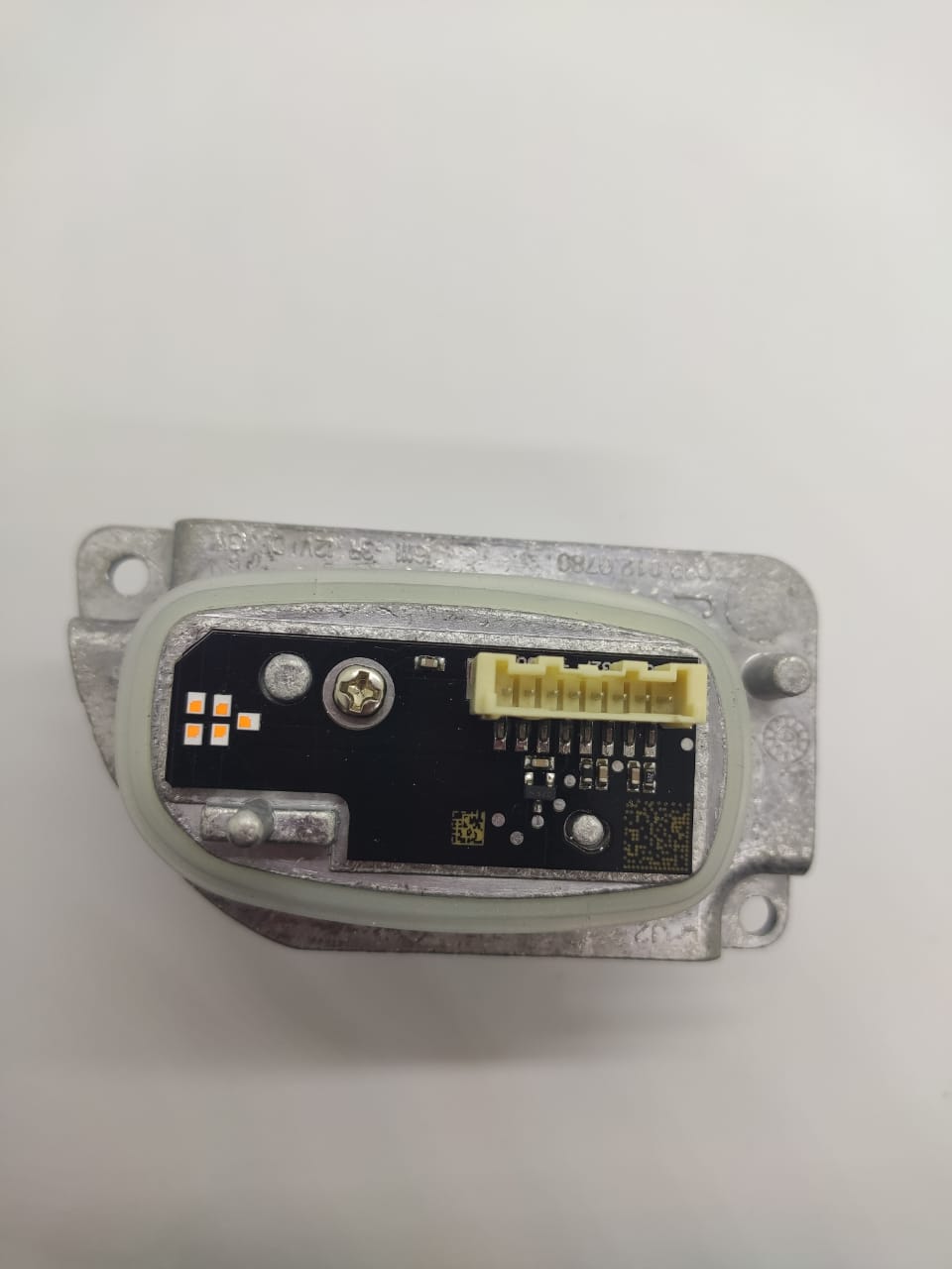 Módulo Reator Led Farol Direito Bm 516i 518i 52i0 525i 530i 540 M5 2015 2016 2017 2018 63117214942, 63117214941 Passage