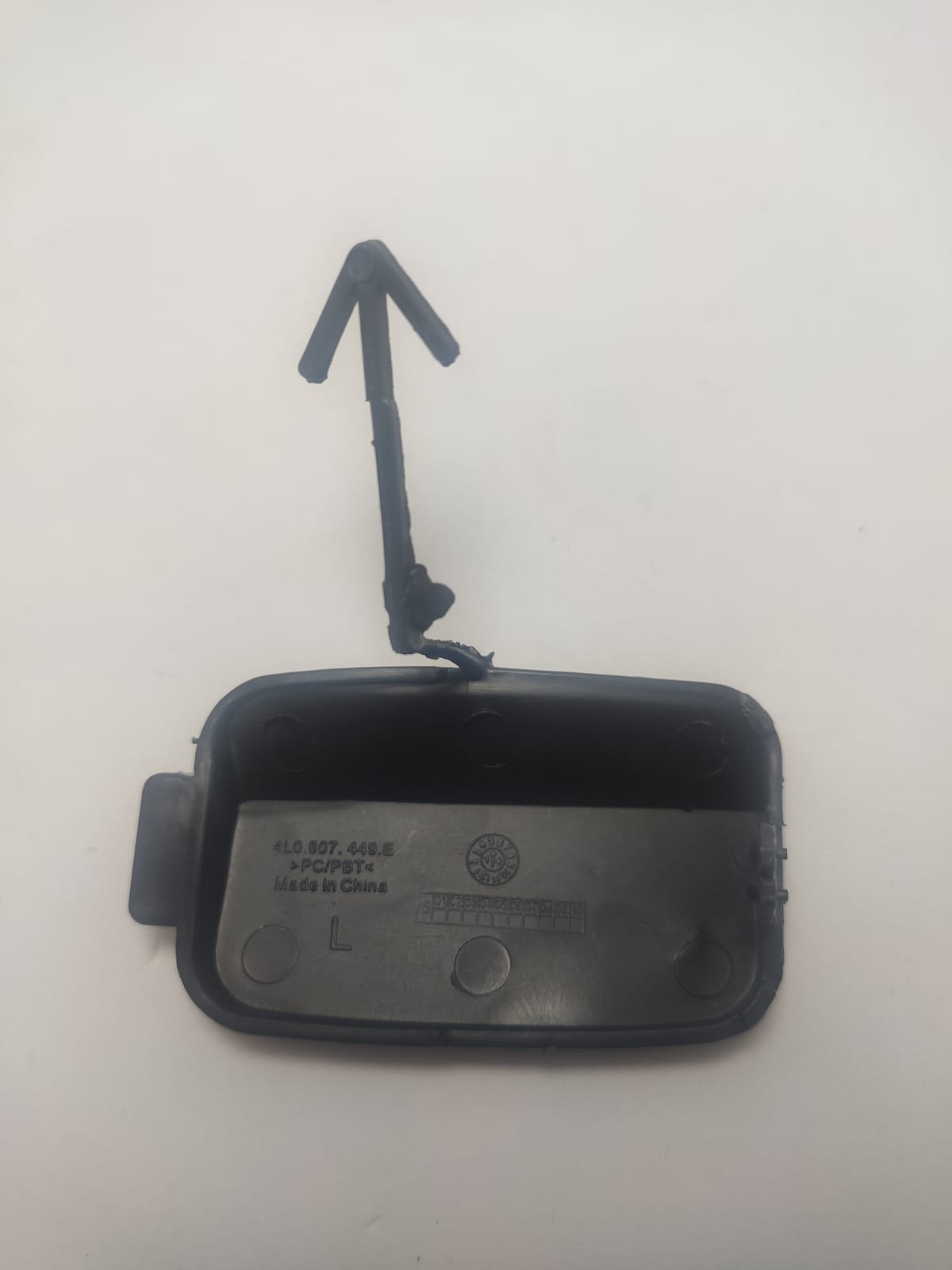 Tampa Reboque Parachoque Traseiro Esquerdo Aud Q7 2007 2008 2009 Tampinha Capa Capinha 4L0807449