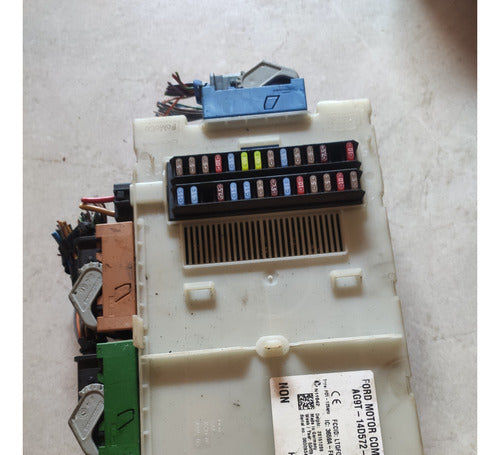 Módulo Vai Caixa Fusível Freelander 2.2 G9t14d572la 28151289 2009 2010 2011 2012