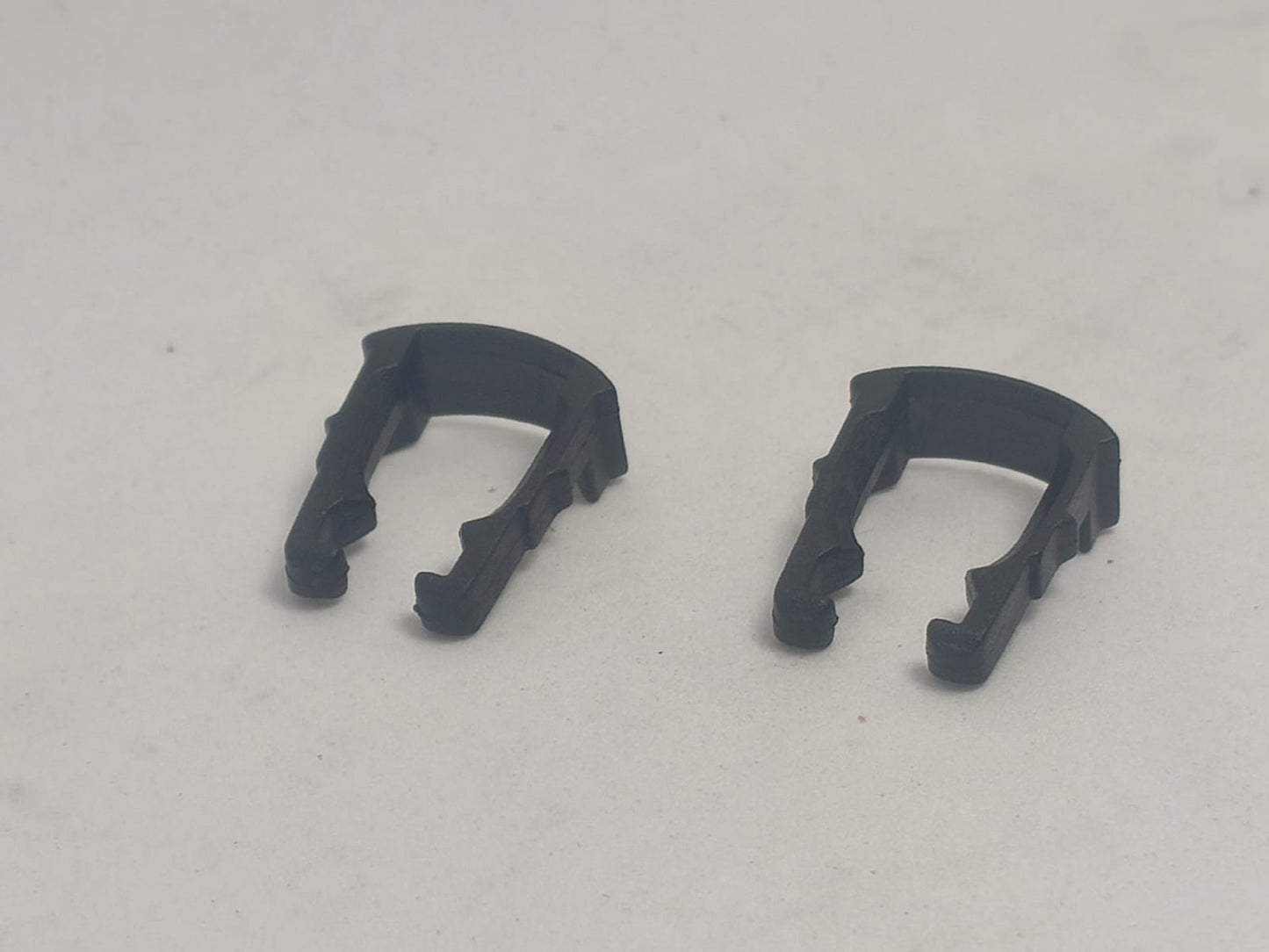 Par Clipe Suporte Trava Grampo de fixação de tubo de filtro de combustível Volswagen Bora Jetta 13,7 x 17,7 mm