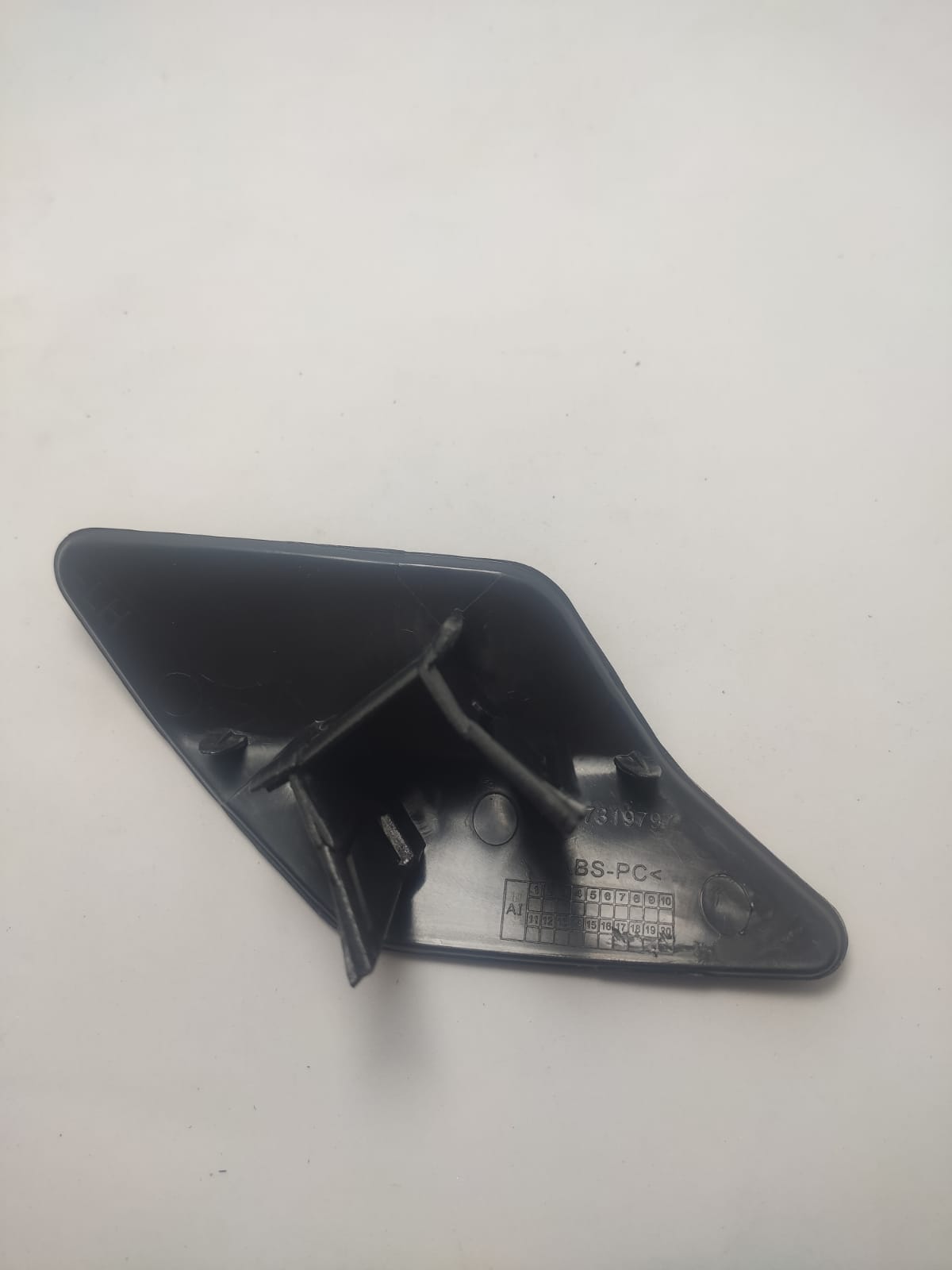 Tampa Esguicho Limpador Farol Esquerdo Bm X6 F16 2014 2015 2016 2017 2018 Tampinha Capa Capinha 51117422903