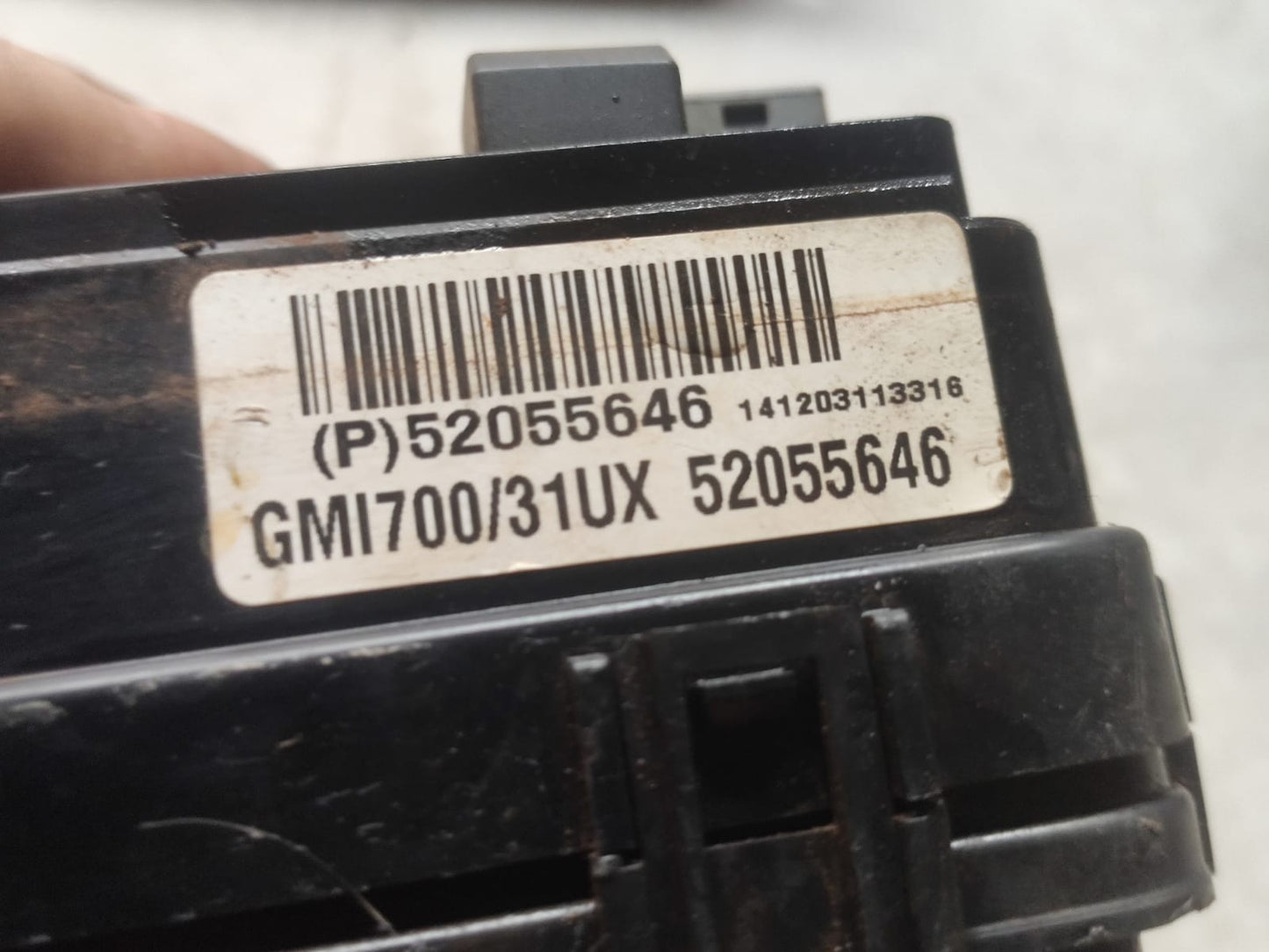 Caixa de Fusiveis S10 2.8 2012 2013 2014 2015 52055646 Original Reles Conector Chicote