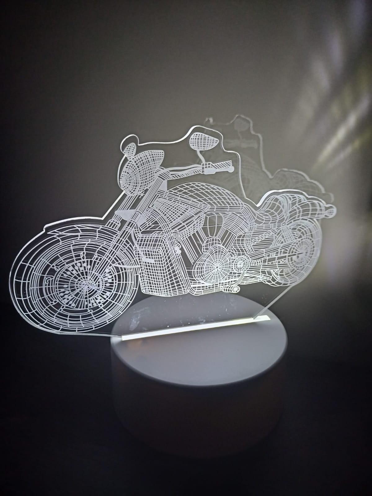 Luminária Abajur Moto Harley Motorbike Acrílico Led 3d Mesa Quarto Namorado Luz Presente Mãe Pai Filho Avo Namorada