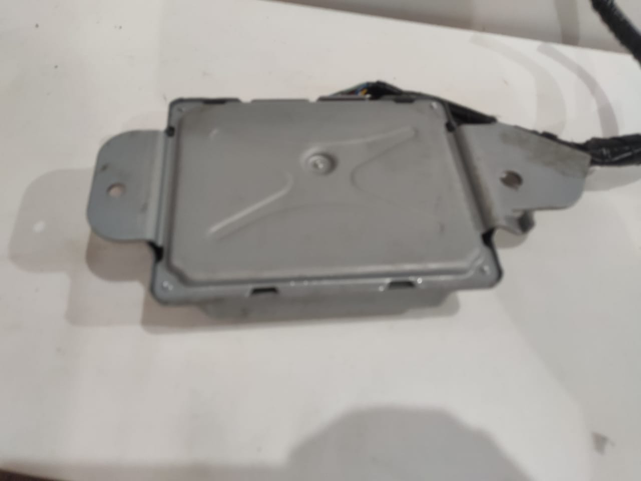 Modulo Tampa Traseira Subar Forester 2015 2019 63350sg005