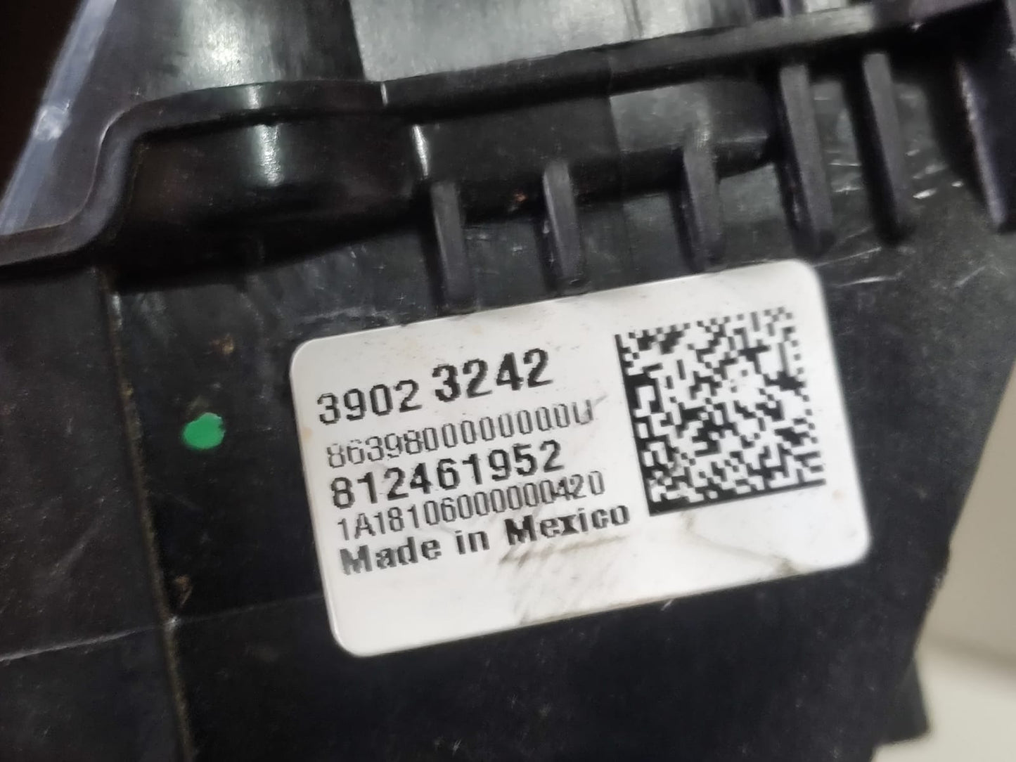 Modulo Caixa de Fusiveis Bateria Cruze 39023242 812461952