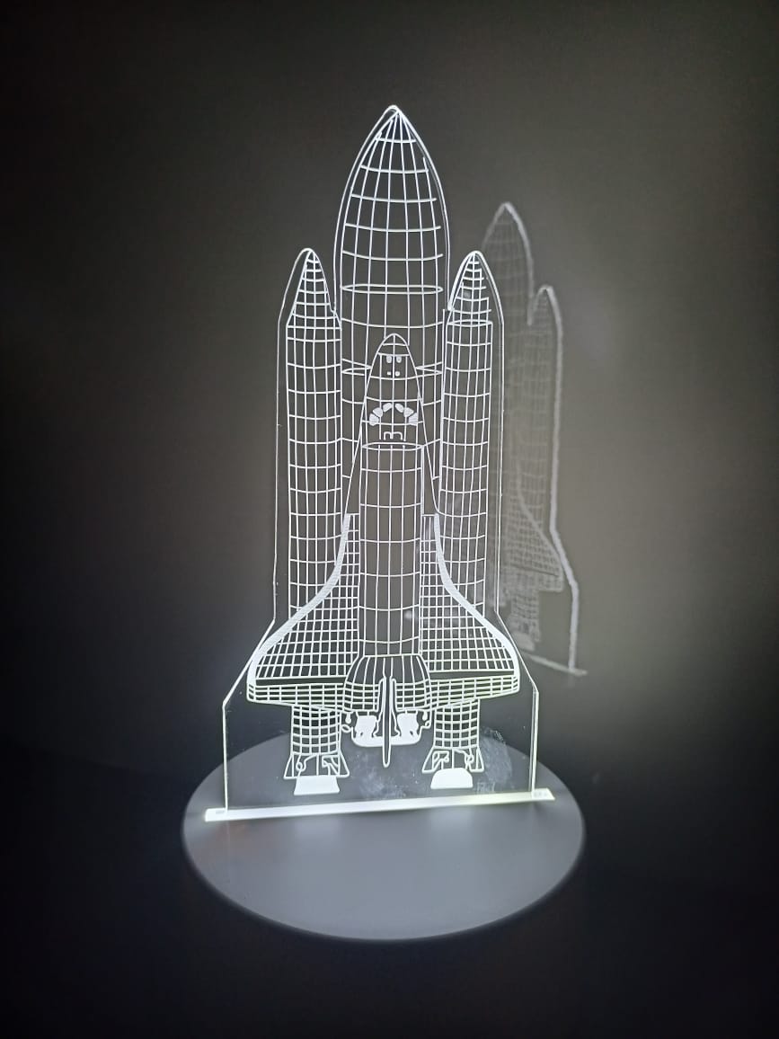 Luminária Abajur Foguete NAve Display Acrílico Led 3d Mesa Quarto Namorado Luz Presente Mãe Pai Filho Avo Namorada