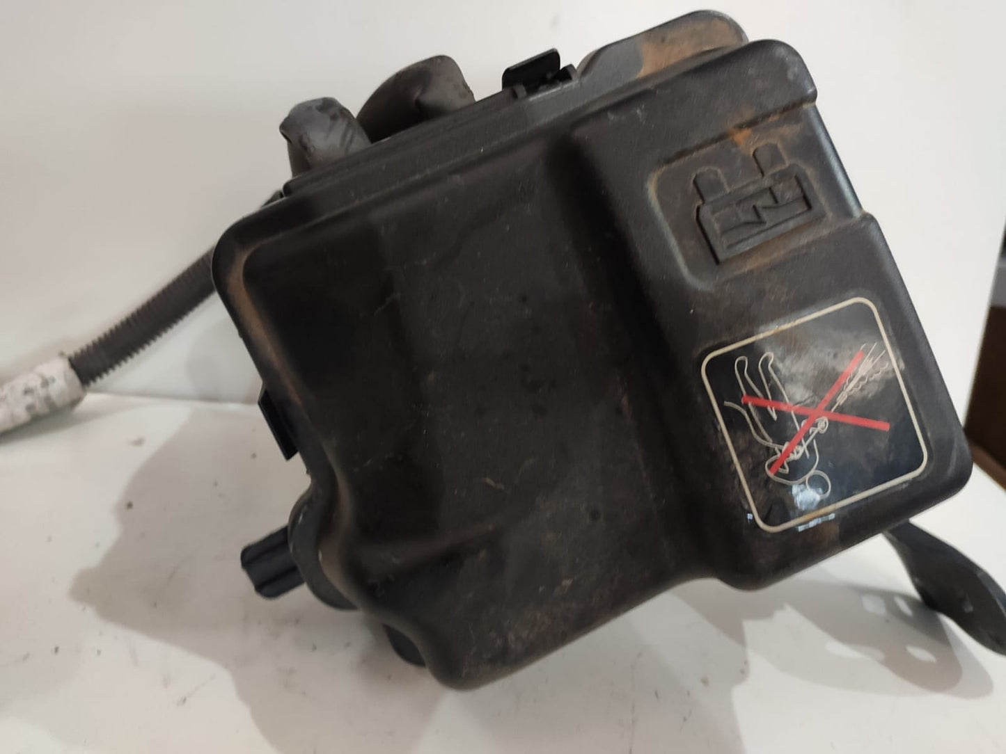 Caixa de Fusiveis Motor Citro C3 1.5 2012 2016 9676357080