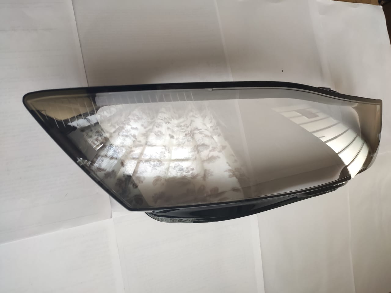 Lente Farol Direito Aud A4 B8 2008 2009 2010 2011 passageir