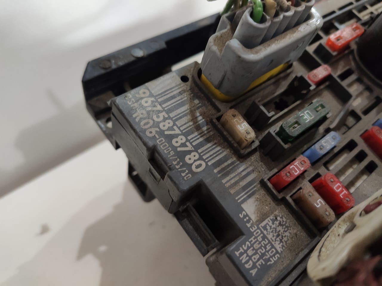 Modulo Bsm Caixa Fusiveis Peuge Citro 308 3008 C4 9675878780