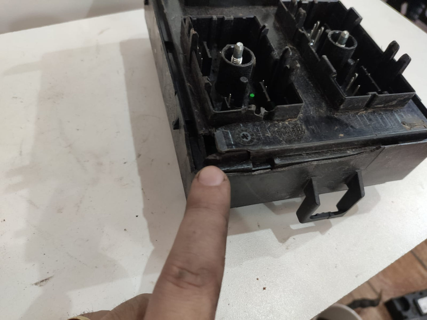 Modulo Caixa de Fusiveis Rele Motor Cruze 2012 2016 13222782