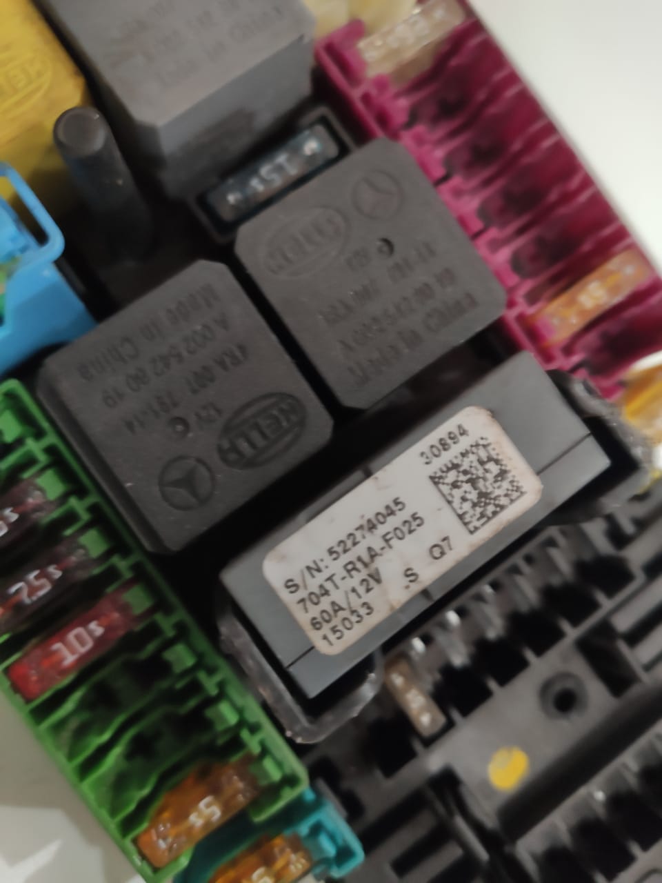 Caixa de Fusiveis Rele Merced Cla200 A200 B200 a2469066600
