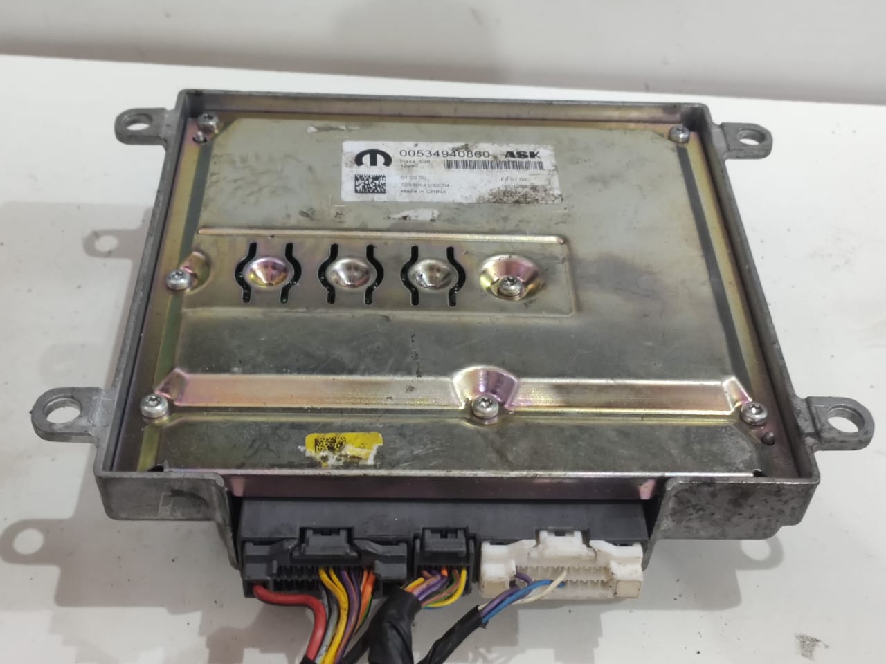 Modulo Amplificador Som Dodg Ram Rampage 00534940860 origina