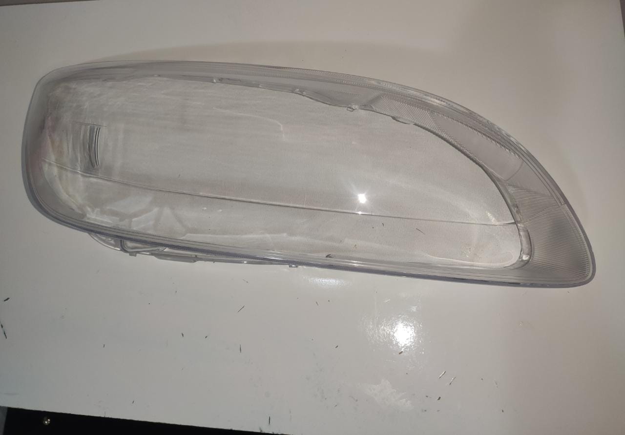 Lente do Farol Dianteiro Direito Volvo S60 2014 2015 2016 Passageiro