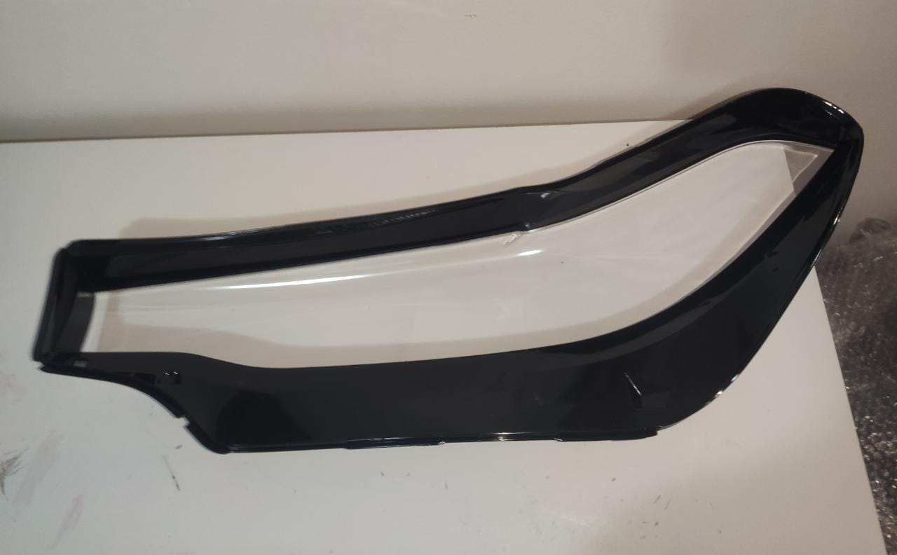 Lente do Farol Dianteiro Direito Bmw X7 2019 2020 2021 2022 Passageiro