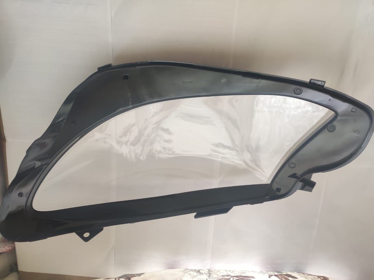 Lente de Farol Direito Mercedes E200 E250 E300 E350 E400 E500 E550 2017 2018 2019 2020 Passageiro