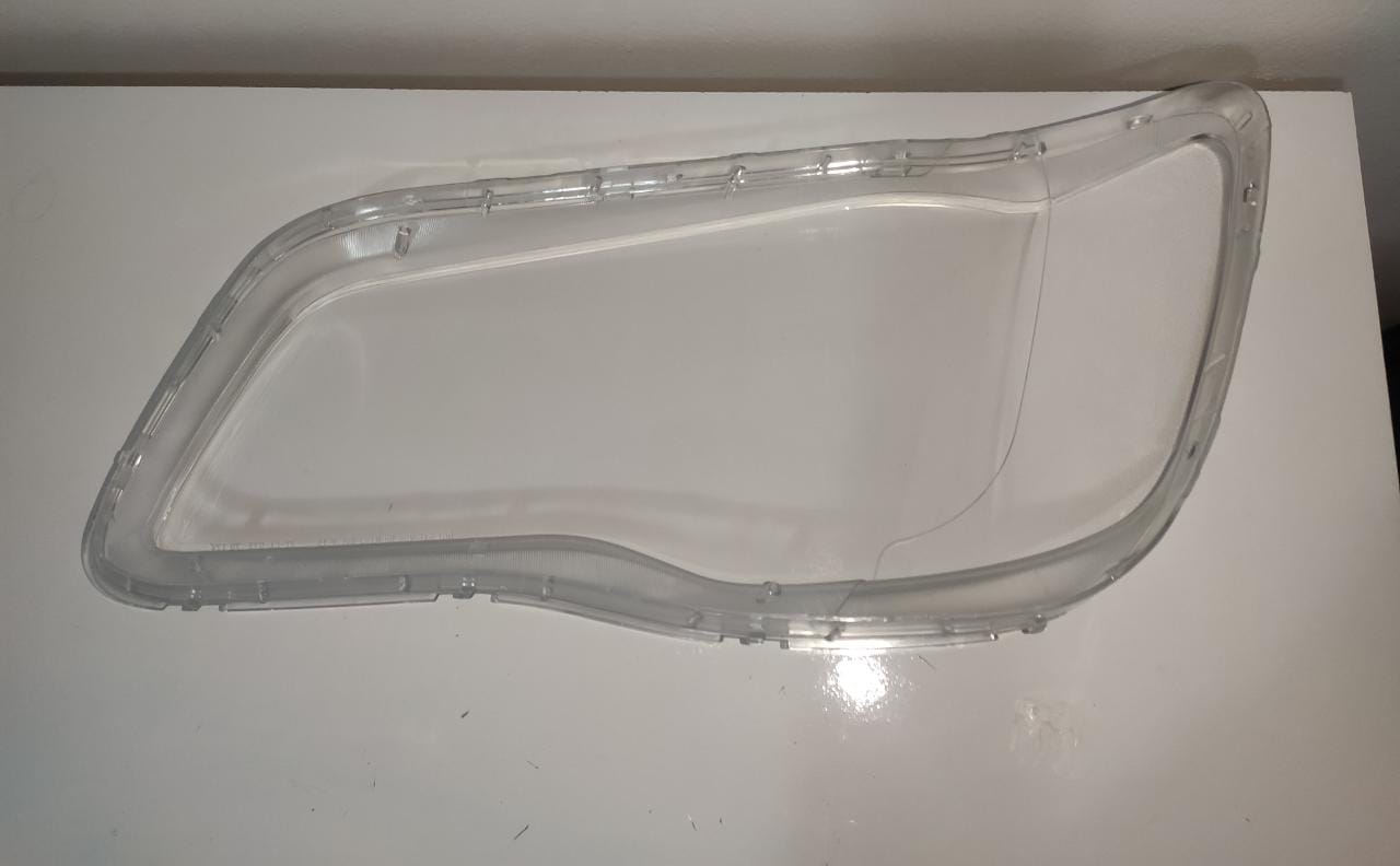 Lente do Farol Dianteiro Direito Chrysler 300C 2011 2012 2013 2014 2015 2016 2017 2018 2019 2020 Passageiro