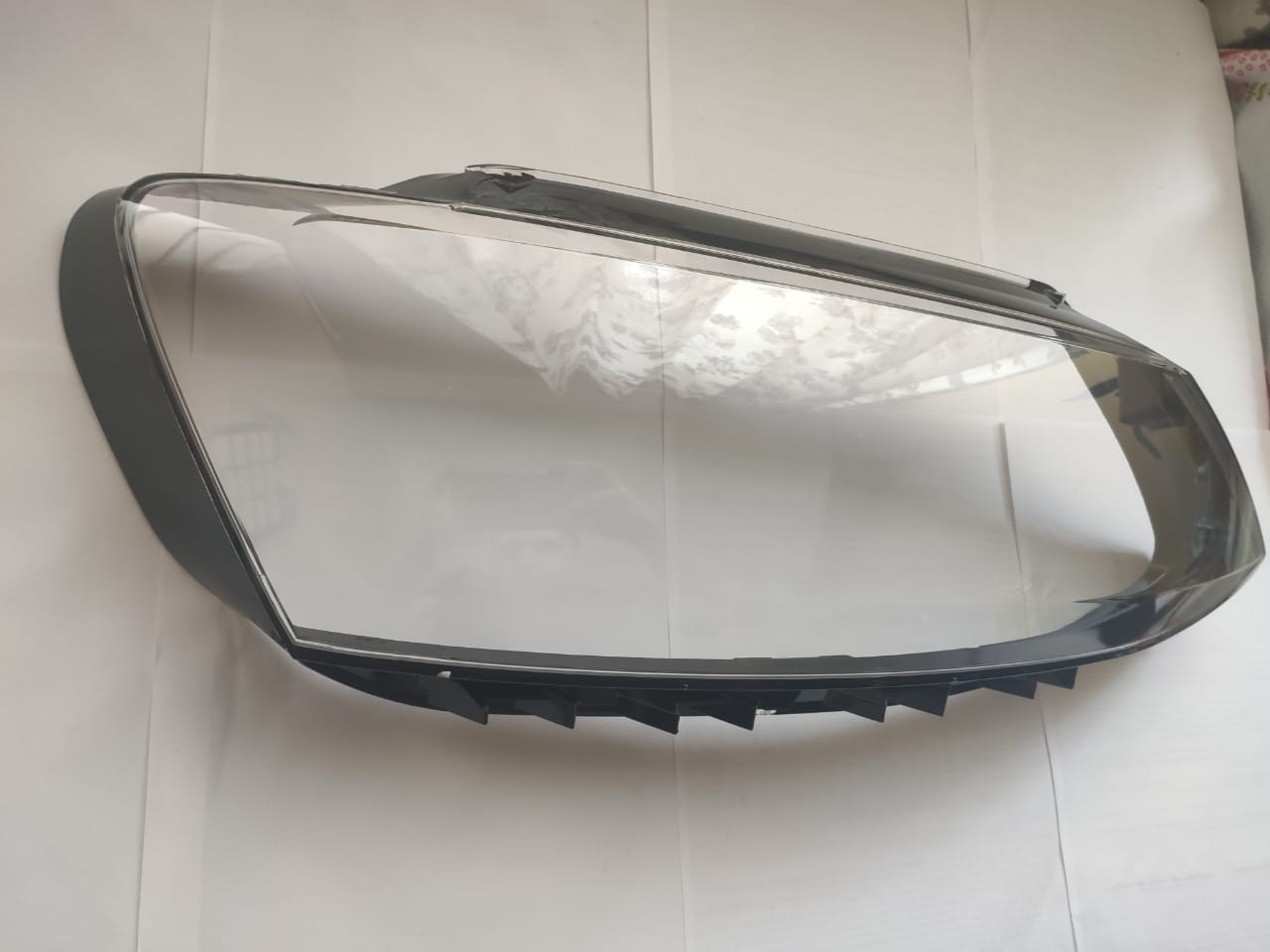 Lente Farol Direita Jetta Tsi 2011 2012 2013 2014 2015 2016 2017 Passageiro Comforline Highline