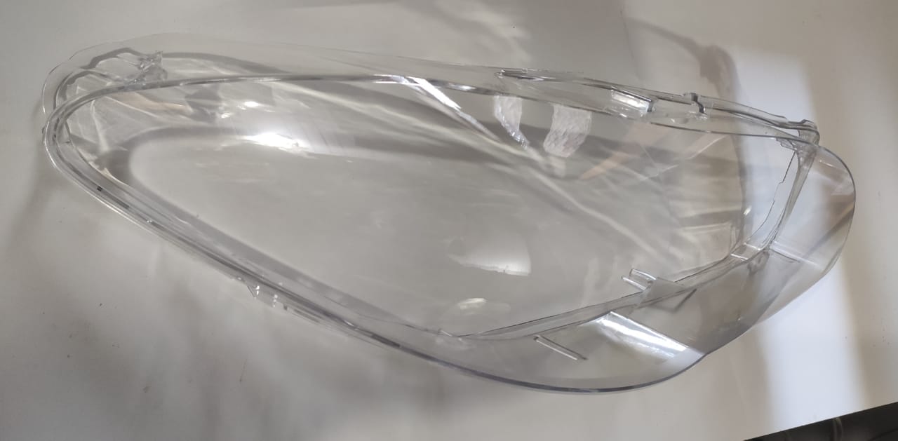 Lente Farol Dianteiro Direito Bmw F10 F18 518i 520i 525i 528i 530i 535i 540i 2011 2012 2013 2014 2015 2016 Passageiro