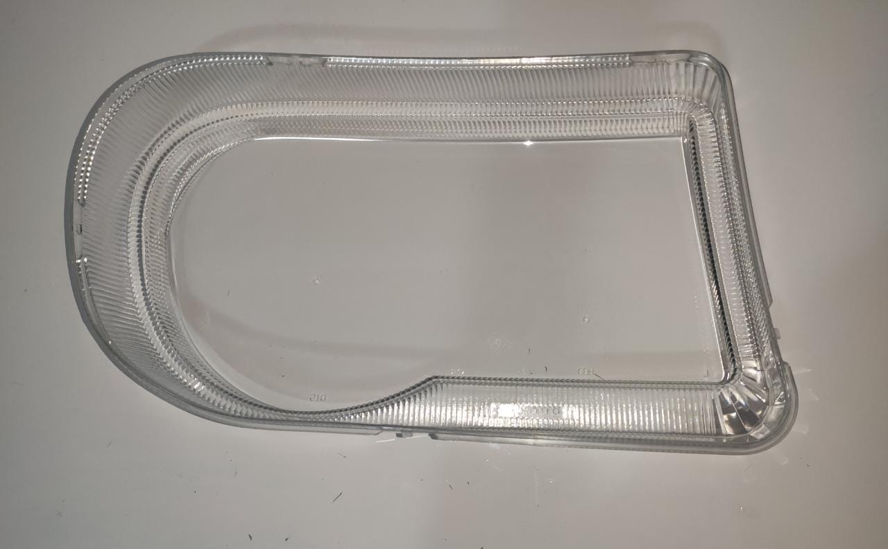 Lente do Farol Dianteiro Esquerdo Chrysler 300C 2007 2008 2009 2010 Motorista