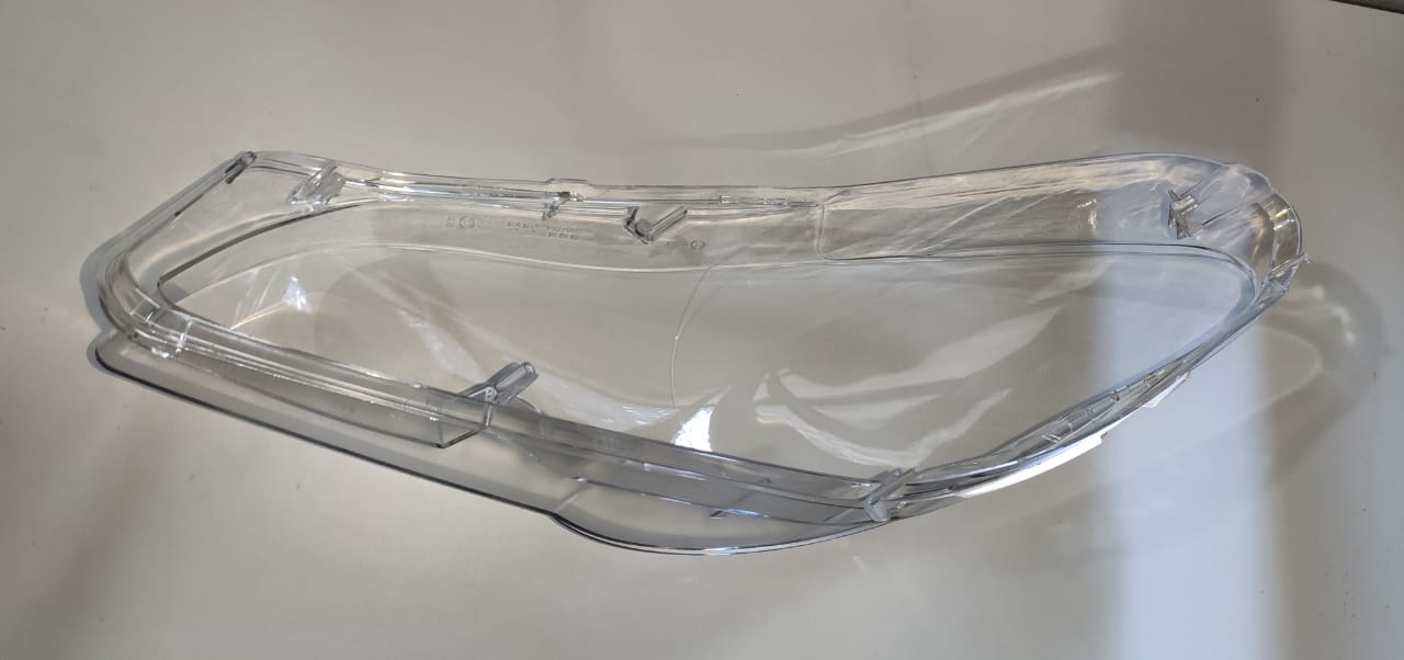 Lente Farol Dianteiro Direito Bmw F10 F18 518i 520i 525i 528i 530i 535i 540i 2011 2012 2013 2014 2015 2016 Passageiro