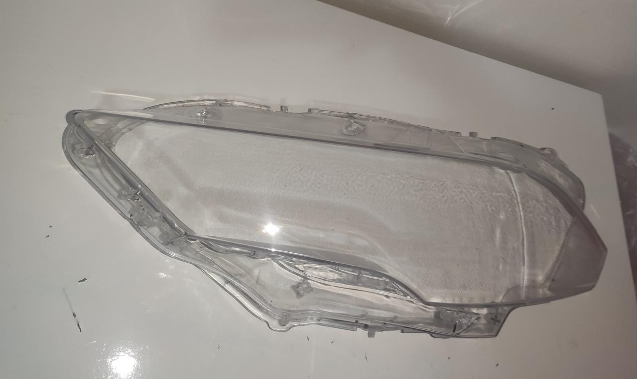 Lente do Farol Dianteiro Esquerdo Ford Mustang 2019 2020 Esquerdo