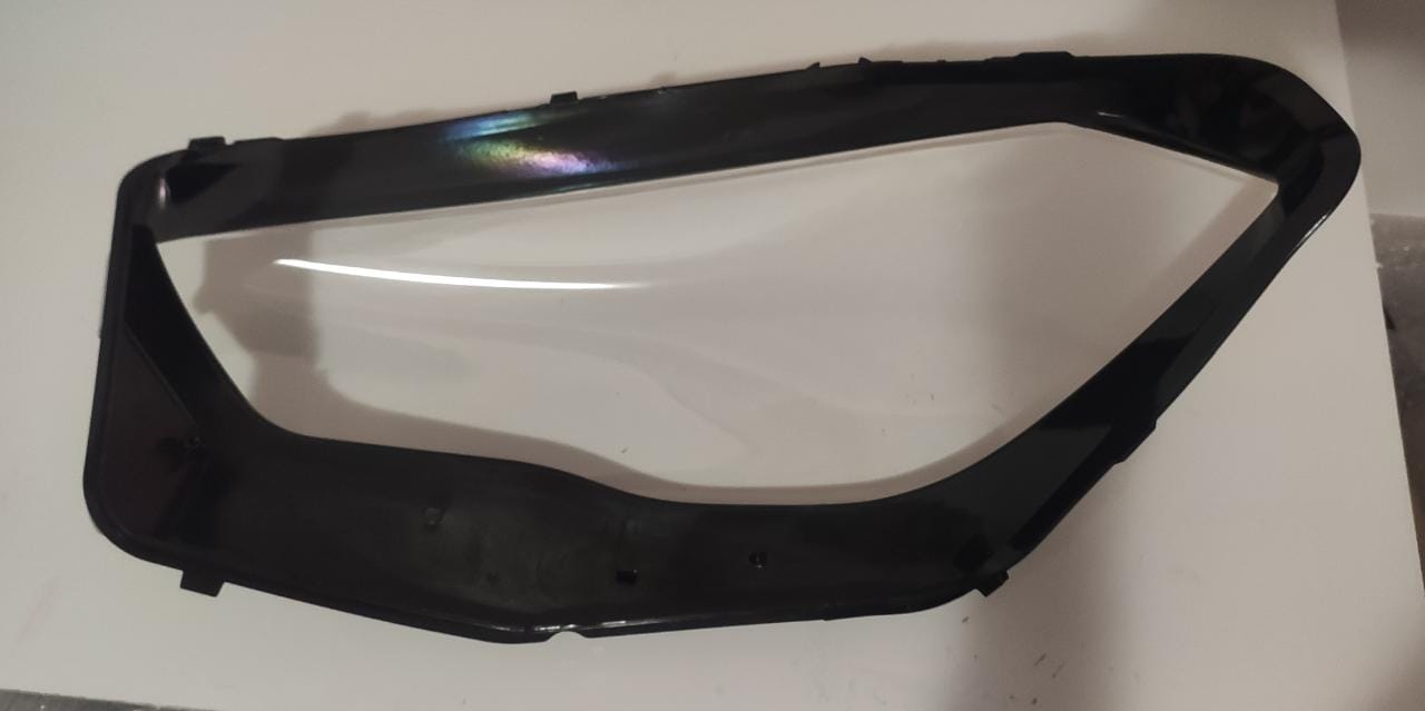Lente do Farol Dianteiro Direito Mercedes Gla200 Gla250 Gla45 2020 2021 2022 Passageiro