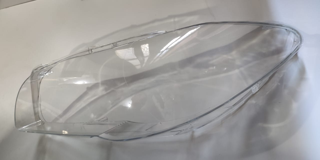 Lente Farol Dianteiro Esquerdo Bmw F10 F18 518i 520i 525i 528i 530i 535i 540i 550i 2011 2013 2014 2015 2016 Motorista