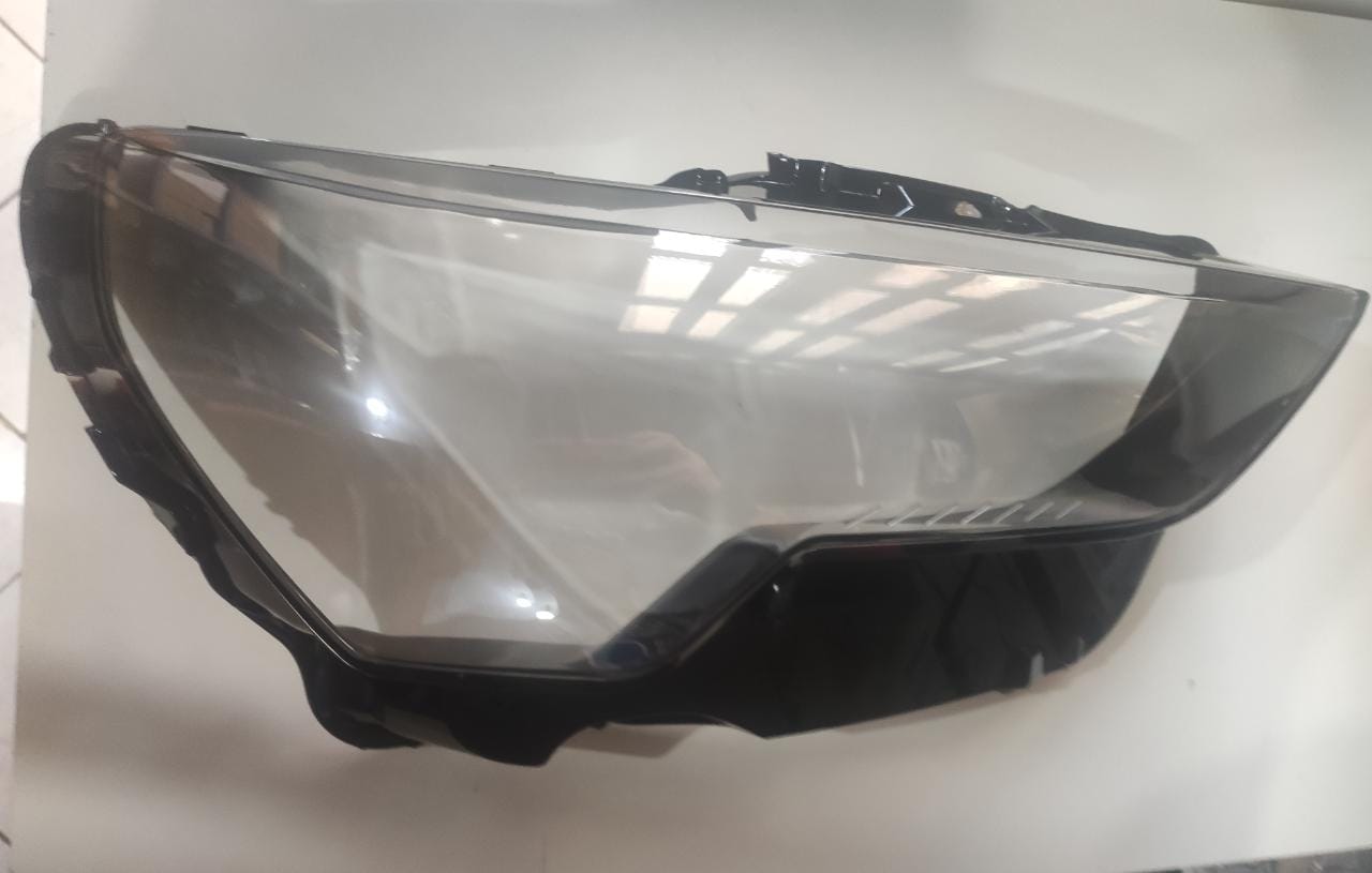 Lente Farol Direito Audi Q3 2019 2020 2021 2022 Passageiro