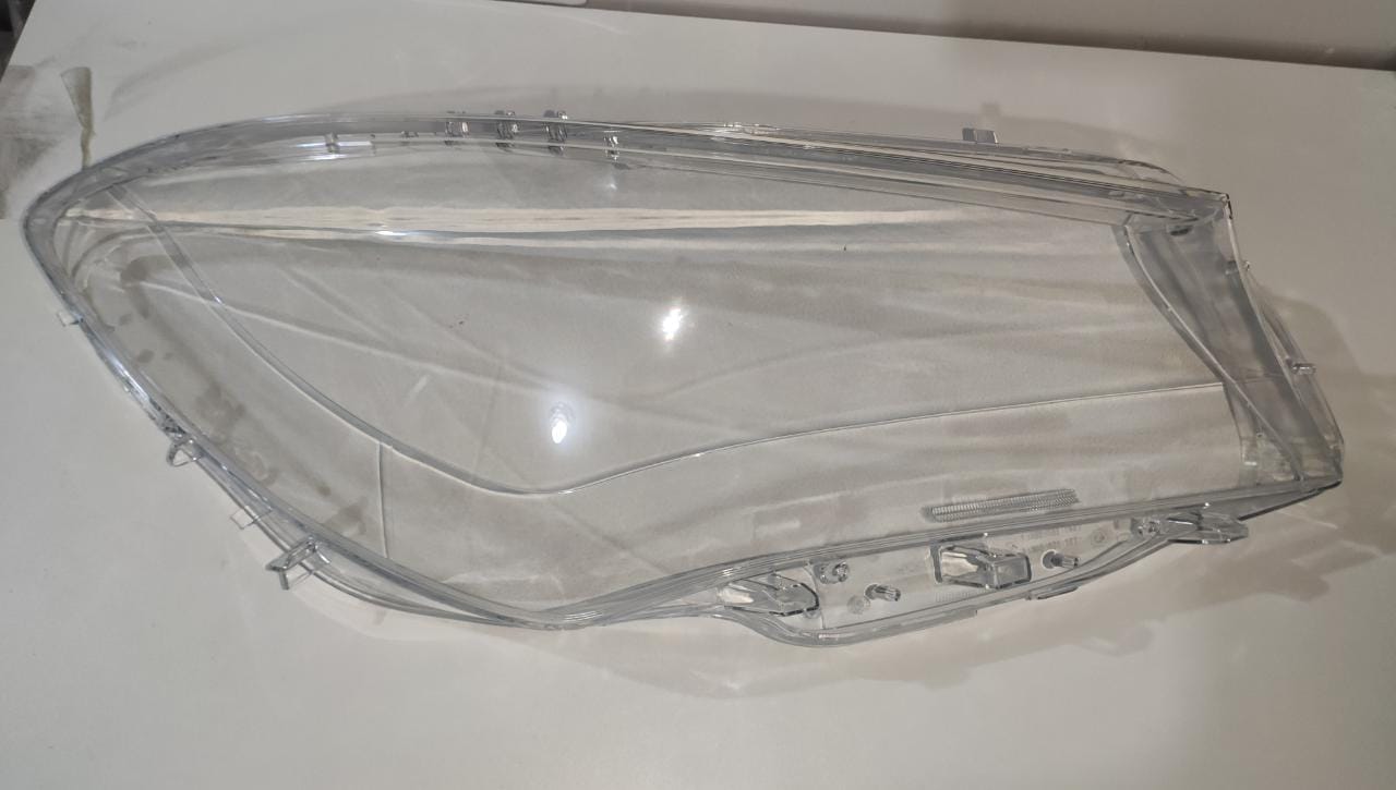 Lente Farol Direita Mercedes Cla200 Cla250 Cla45 2014 2015 2016 Passageiro