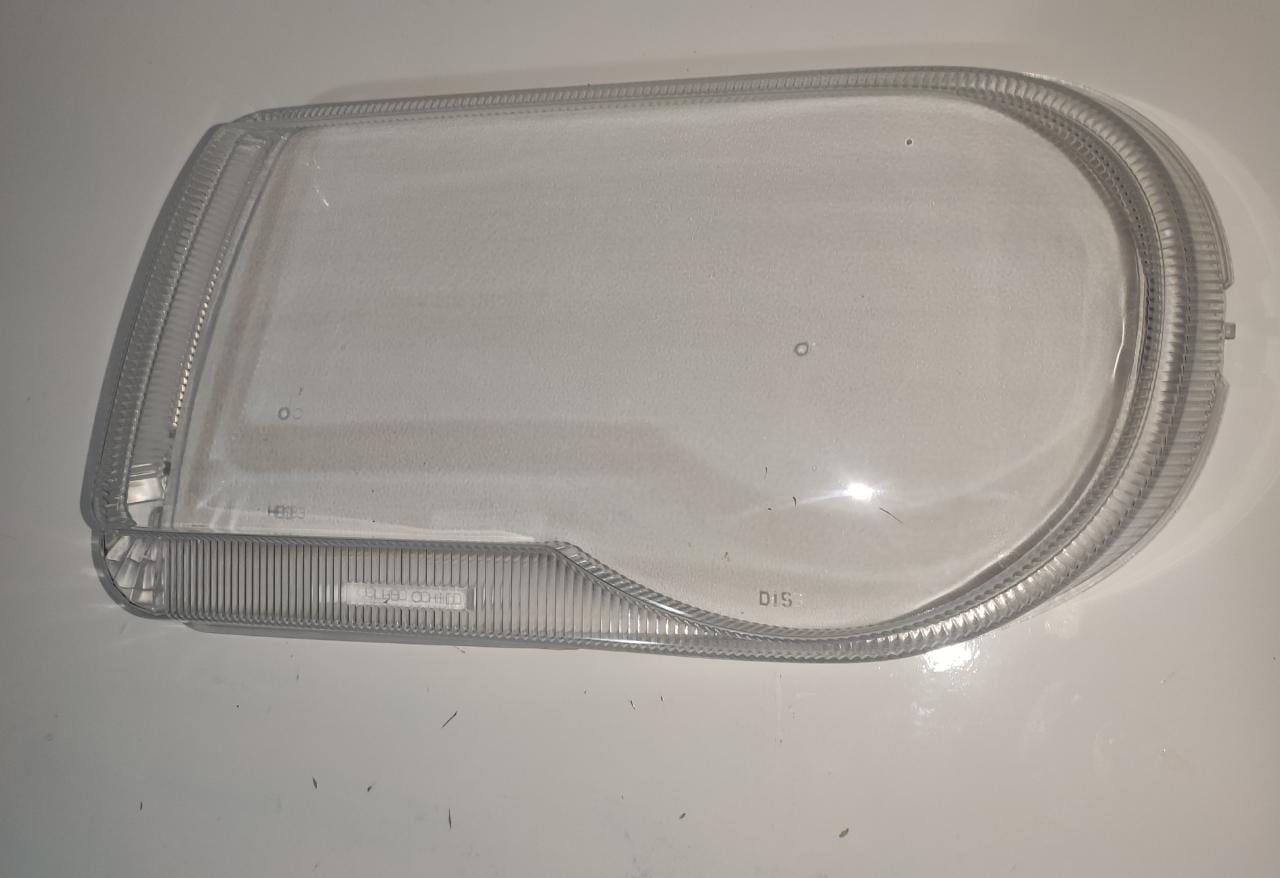 Lente do Farol Dianteiro Esquerdo Chrysler 300C 2007 2008 2009 2010 Motorista