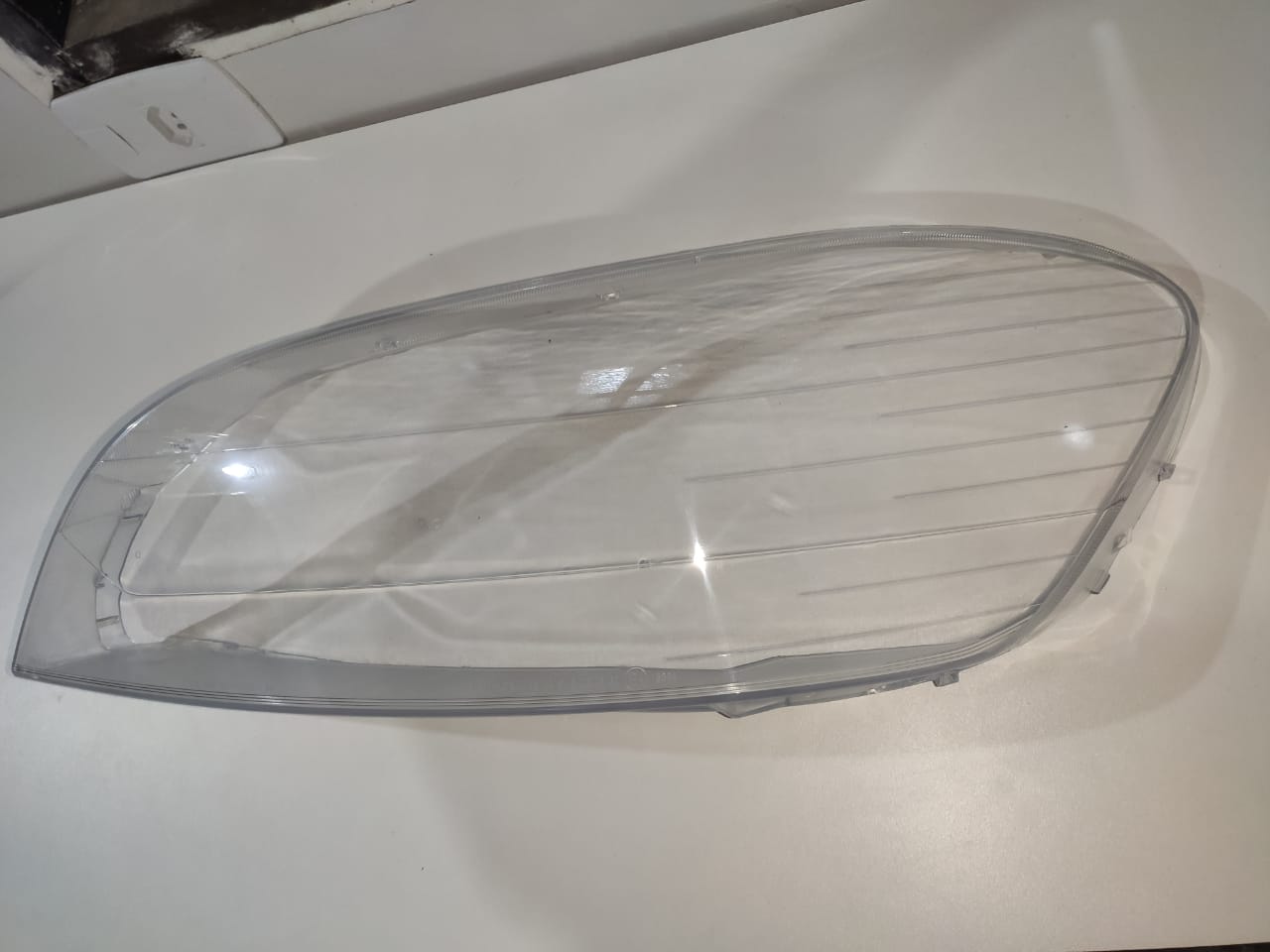 Lente Farol Esquerda Volvo Xc60 2008 2009 2010 2011 2012 2013 Motorista