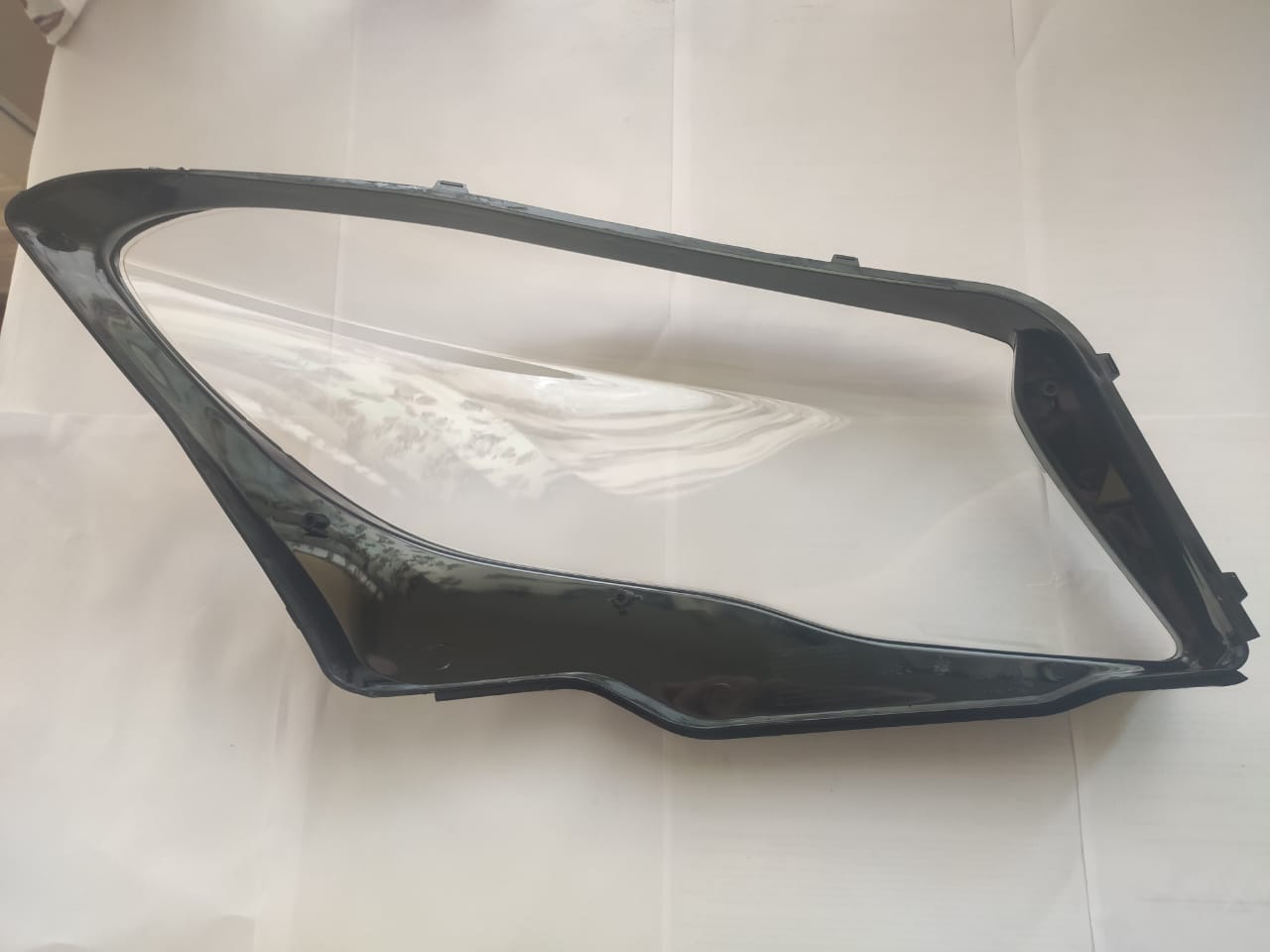 Lente Farol Esquerdo Mercedes Gla200 Gla250 Gla45 2013 2014 2015 2016 2017 2018 2019 2020 Motorista