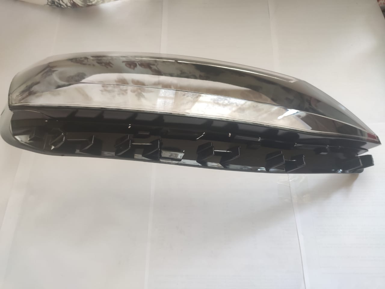 Lente Farol Direita Jetta Tsi 2011 2012 2013 2014 2015 2016 2017 Passageiro Comforline Highline
