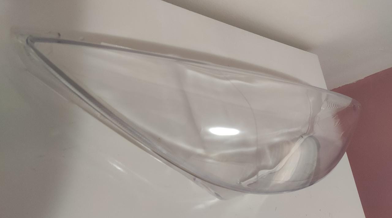 Lente do Farol Dianteiro Esquerdo Ford Focus 2015 2016 2017 2018 Motorista