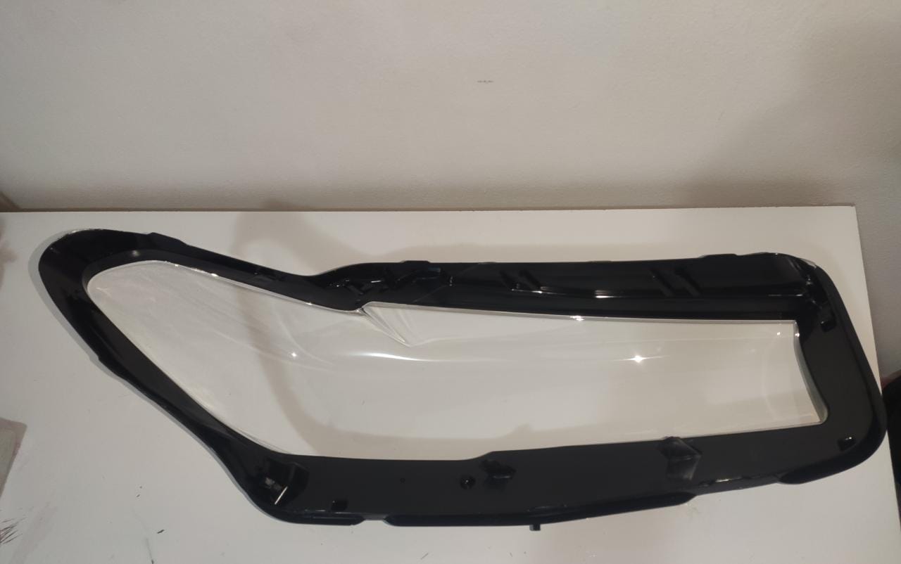 Lente do Farol Dianteiro Esquerdo Bmw Serie5 g30 518i 520i 525i 528i 530i 535i 540i 2020 2021 2022 Lado Motorista