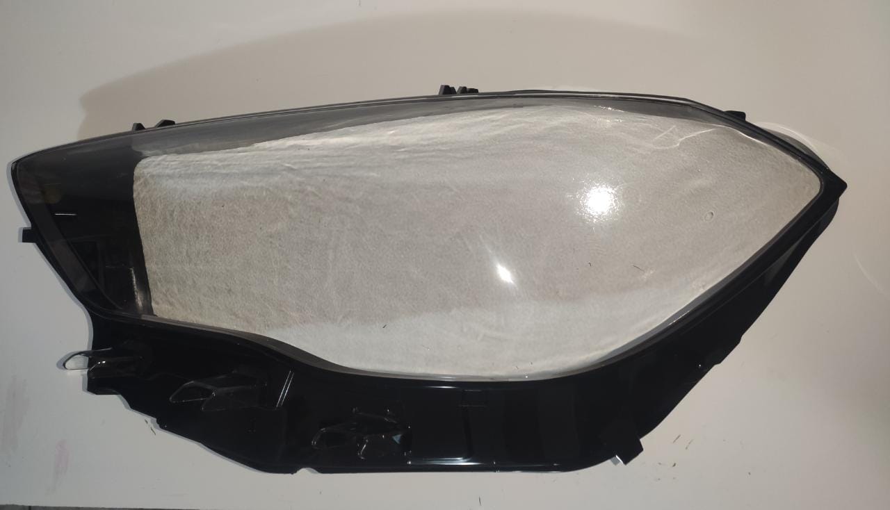 Lente do Farol Dianteiro Esquerdo Mercedes Gla200 Gla250 Gla45 2020 2021 2022 Motorista