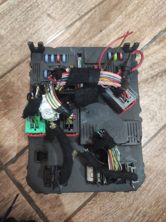 Modulo Bsi Citro Peuge C3 Xsara 1.6 966163380 S118085400b