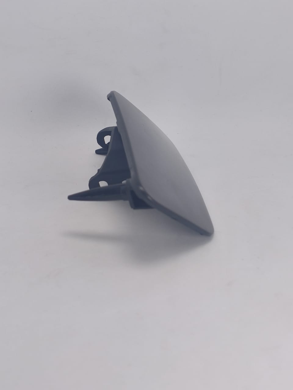 Tampa Esguicho Parachque Limpador Farol Direito Aud A3 2013 2014 2015 2016 Passageiro 8V5955276