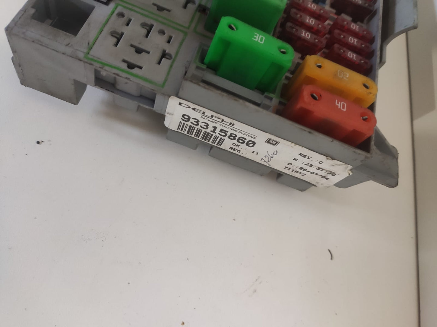 Caixa de Fusiveis Reles Astra Zafira 2.0 2002 2008 93315860
