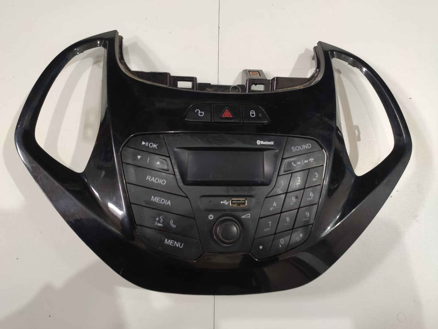 Radio Som Moldura Ford Ka 2013 2014 2015 2018 e3b518835bd