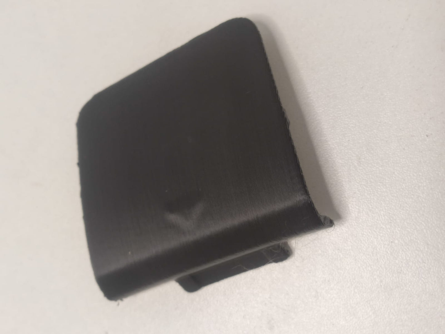 Tampa Reboque Traseiro Bmw 216i 228i 220i 2014 2015 2016 2017 2018 51317393792 Moldura Acabamento Tampinha Capinha