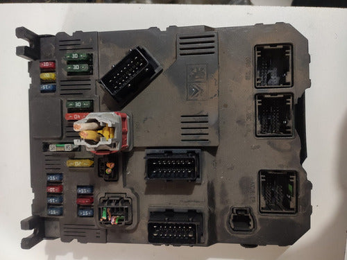 Módulo Bsi Caixa Fusiveis peuge C3 206 207 1.6 9649811380 S118085300