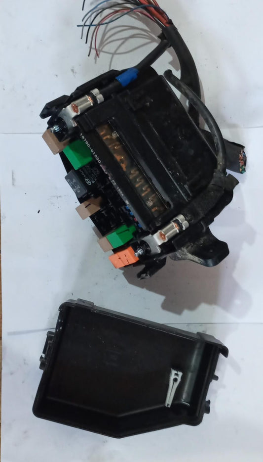Modulo Caixa de Fusiveis Rele Motor Hb20 91220r1202 Original