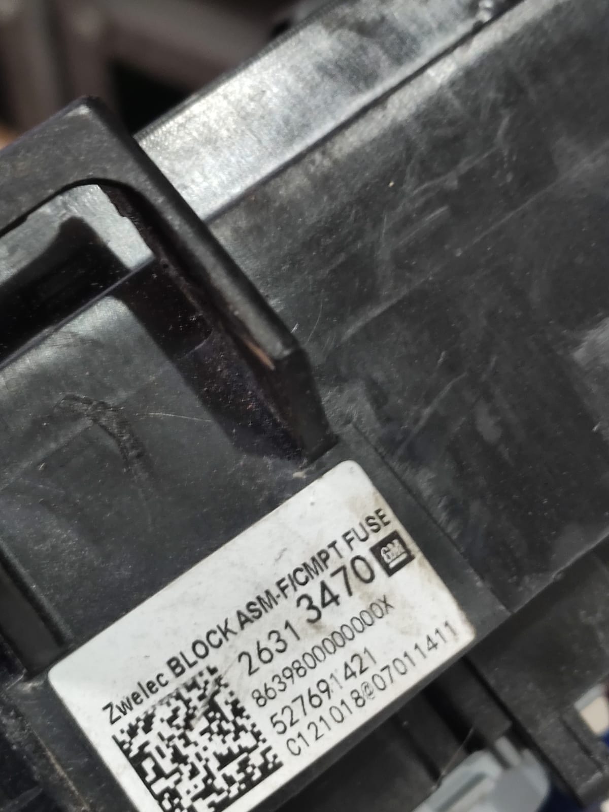 Caixa de Fusiveis Reles Onix Plus 2020 2021 2023 26313470