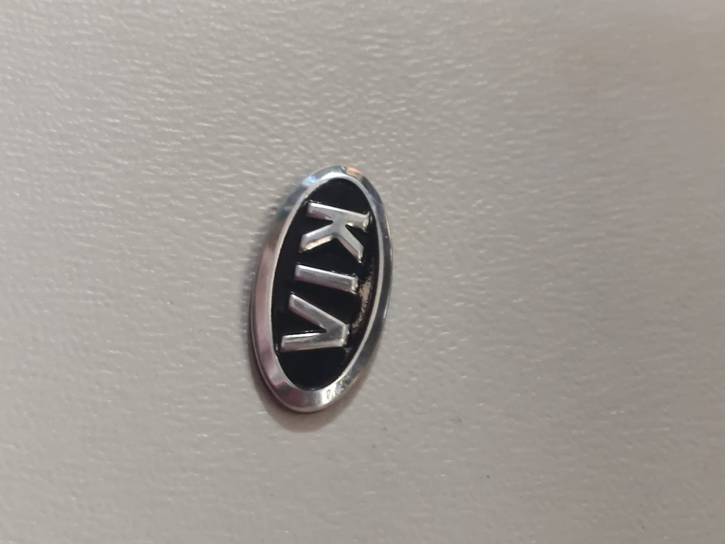 Emblema Logo Da Chave Sorento Sportage Soul Mohave Picanto 2009 2010 2011 2012 2013 2014 2015 2016 14mm