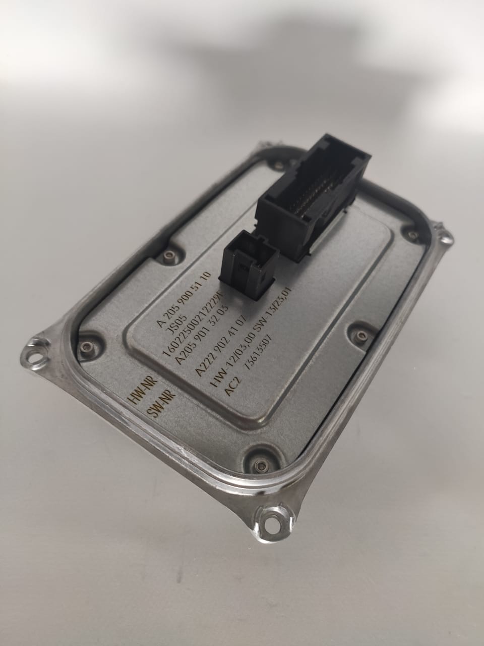 Módulo Reator Led Farol Merced C205 A205 C180 C200 C300 C63 2013 2014 2015 2016 2017 A2059005110